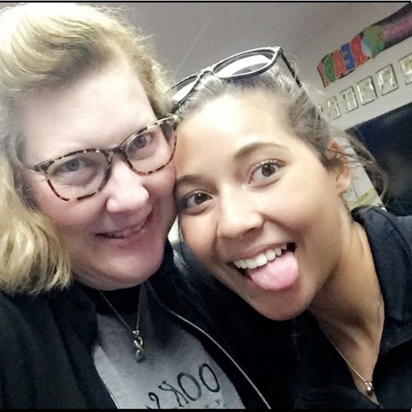 Meet your Posher, Gabbi - Picture 2 of 2